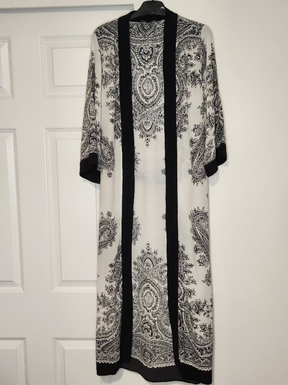 AllSaints Elia Rafaela Paisley Longline Kimono Off White Black
